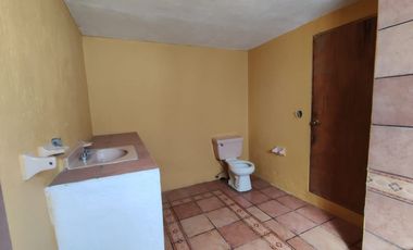 Casa con Gran Patio en Las Pintitas de Abajo, Tlaquepaque