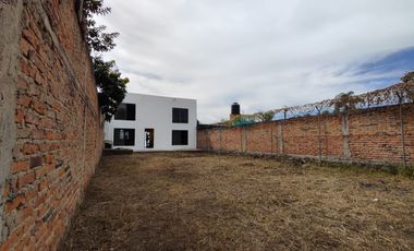 Casa con Gran Patio en Las Pintitas de Abajo, Tlaquepaque