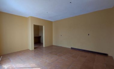 Casa con Gran Patio en Las Pintitas de Abajo, Tlaquepaque