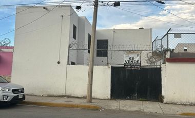 Casa con Gran Patio en Las Pintitas de Abajo, Tlaquepaque