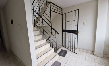 En Venta Casa Multifuncional de 3 pisos - Con Potencial De Inversión - Ciudad del Deporte