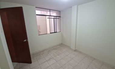 En Venta Casa Multifuncional de 3 pisos - Con Potencial De Inversión - Ciudad del Deporte