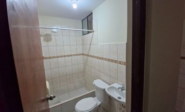 En Venta Casa Multifuncional de 3 pisos - Con Potencial De Inversión - Ciudad del Deporte