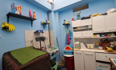 En Venta Casa Multifuncional de 3 pisos - Con Potencial De Inversión - Ciudad del Deporte