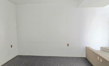 CASA EN VENTA DE 2 RECAMARAS Y UN ESTUDIO EN LA CHIGULERA