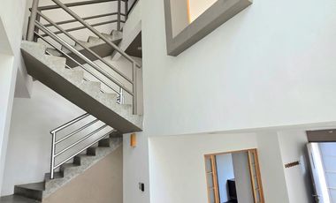 CASA EN VENTA DE 2 RECAMARAS Y UN ESTUDIO EN LA CHIGULERA