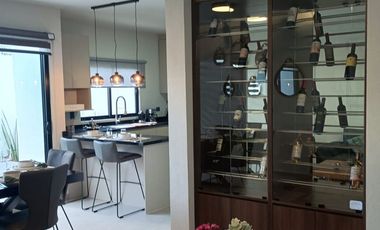 CASA EN VENTA - CON LA ELEGANCIA Y SEGURIDAD QUE ESTAS BUSCANDO!!!!