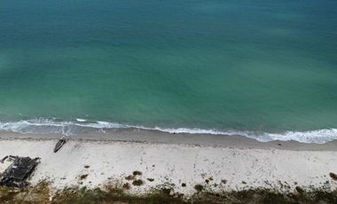 se vende lote de playa mayapo