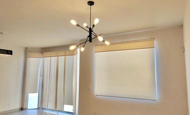 SE RENTA CASA EN LA ENCANTADA