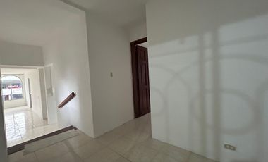 Casa en sector centro (cocina de Consuelo)