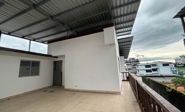 Casa en sector centro (cocina de Consuelo)