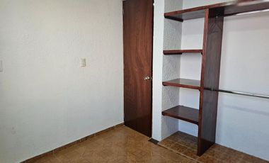 Casa en Venta en Toluca cerca Alfredo del Mazo 4 recamaras