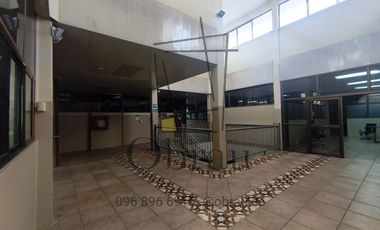 Venta-Edificio en el Centro de Guayaquil, historico, a minutos de Calle Panama, zona Rosa y Zona Bancaria y cerca del Malecon