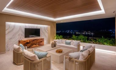 BEACH FRONT CONDOMINIUM, BUCERIAS, NAYARIT.