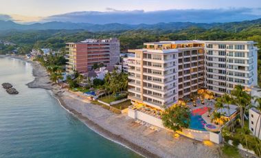 BEACH FRONT CONDOMINIUM, BUCERIAS, NAYARIT.