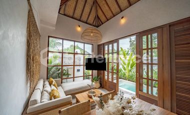 Stylish One-Bedroom Villa for Lease in Kedungu