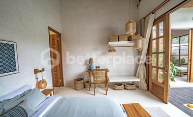 Stylish One-Bedroom Villa for Lease in Kedungu