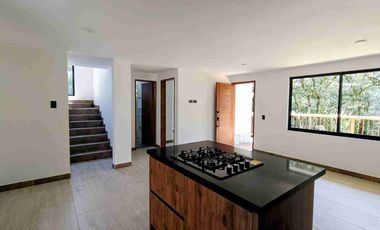 SE ARRIENDA FINCA EN ALTOS DEL TABLAZO. RIONEGRO