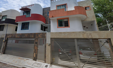 CASA A PRECIO DE REMATE BANCARIO EXCELENTE UBICACION EN BOCA DEL RIO , VERACRUZ .!!!!!!!!!!