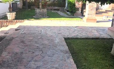 Renta de Departamento amueblado en el Centro Histórico de Querétaro