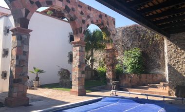 Renta de Departamento amueblado en el Centro Histórico de Querétaro