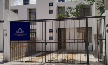 CASA NUEVA EN VENTA EN PRADOS 1RA SECCION