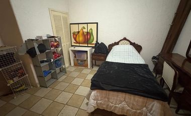 CASA EN VENTA EN FRACC. VILLAS EL TAPATÍO