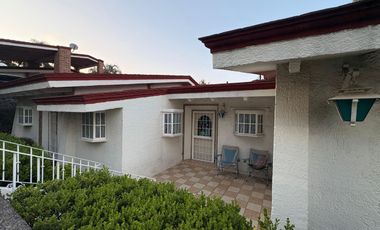 CASA EN VENTA EN FRACC. VILLAS EL TAPATÍO