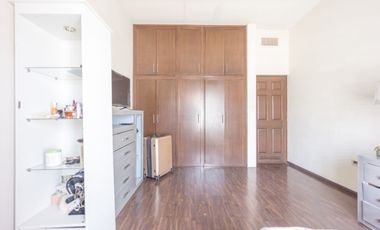 CASA EN VENTA en Salvatierra Residencial