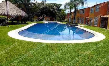 Casa en fraccionamiento con 2 habitaciones, Emiliano Zapata, Morelos