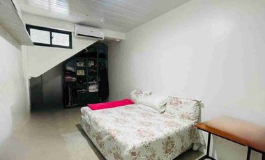 FOR SALE: MODERN ELEGANT RETIREMENT HOME WITH SPACIOUS BACKYARD