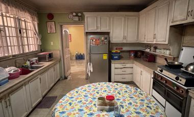 Corner 3BR Townhouse with Den & Lanai FOR SALE in Addition Hills, Mandaluyong