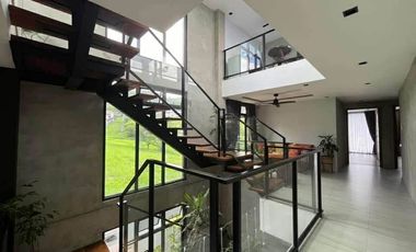 House for sale 5 Bedroom Highlands Pointe at Havila  Rizal Semi Furnished house for sale