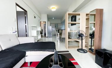 Condo for Sale in Admiral Baysuites Manila| 2BR with Maid’s Room, Makati Skyline Views