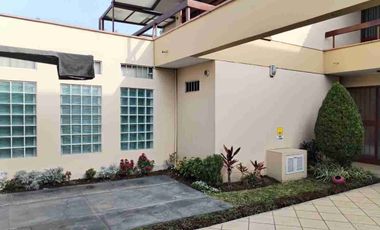 ALQUILER DE CASA COMO LOCAL COMERCIAL EN SURCO