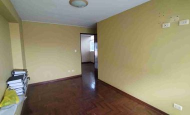 ALQUILER DE CASA COMO LOCAL COMERCIAL EN SURCO