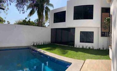 Casa Nueva en Lomas de la Selva