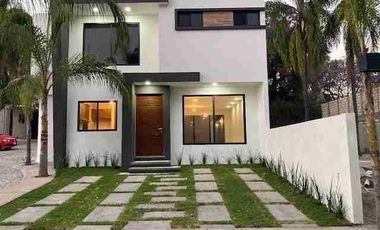 Casa Nueva en Lomas de la Selva