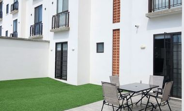 RENTO HERMOSO DEPARTAMENTO AMUEBLADO 2 RECAMARAS FRACC BOSQUES DEL DORADO $20,000.00
