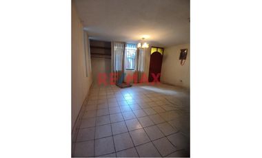Hermosa Casa De 2 Pisos En Venta En La Urb Santa Ana//ID:1152111