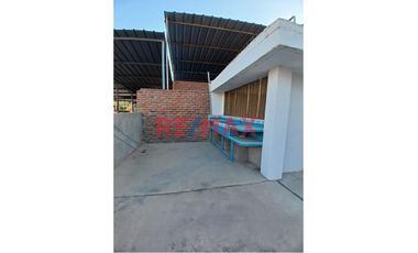 Hermosa Casa De 2 Pisos En Venta En La Urb Santa Ana//ID:1152111