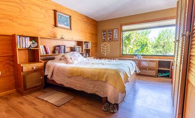 AMPLIA PROP. COMERCIAL O HABITACIONAL A PASOS DEL HOSPITAL