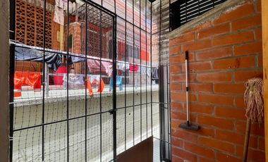 Extraordinaria casa en la Villa Olimpica con vista a las montañas en conjunto con piscina. Pereira - Colombia.