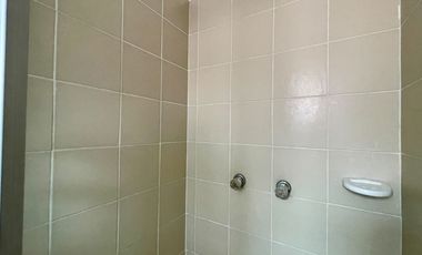 Extraordinaria casa en la Villa Olimpica con vista a las montañas en conjunto con piscina. Pereira - Colombia.