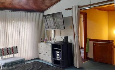 VENDO AMPLIA CASA EN EL BARRIO SAN FERNANDO CUBA