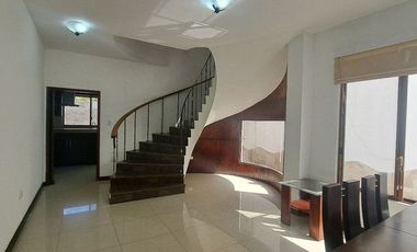 casa de venta en urbanización altos manta beach L/F