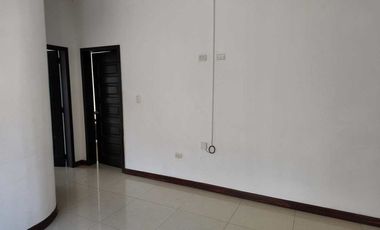 casa de venta en urbanización altos manta beach L/F