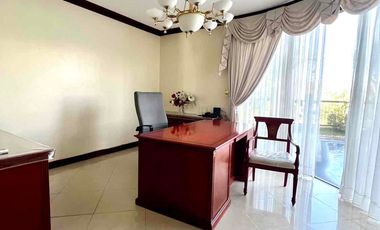 6 Bedroom House with swimming pool for rent