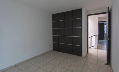 CASA EN VENTA CERCA DE LA RECTA A CHOLULA EN COLONIA BELLO HORIZONTE