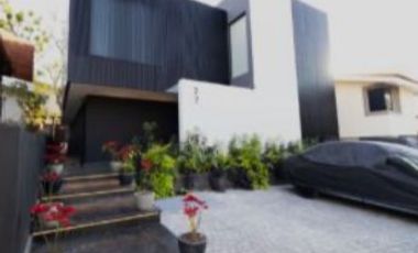 RESIDENCIA EN VENTA EN LAS CAÑADAS